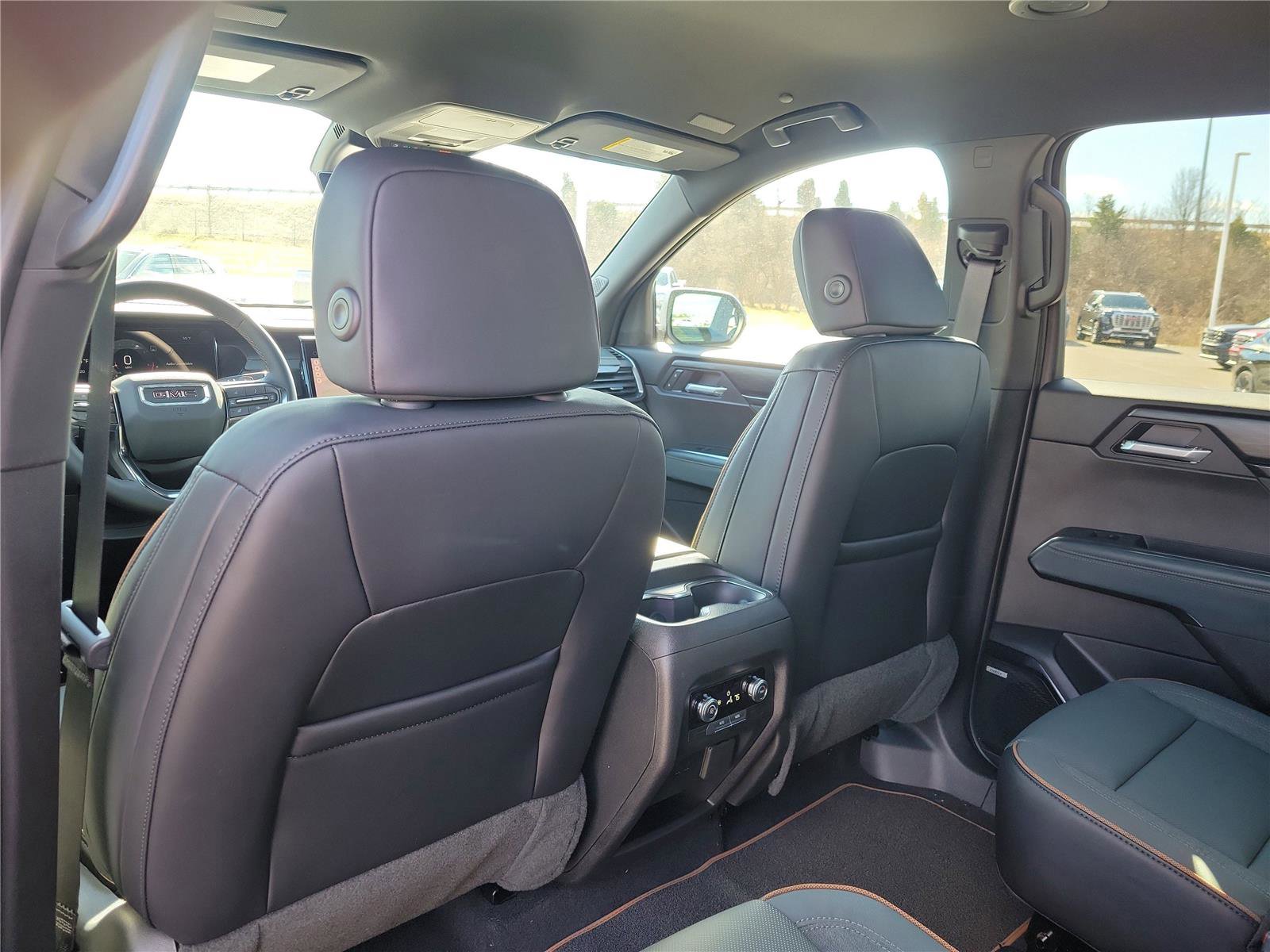 New 2026 GMC Acadia AT4 image 14