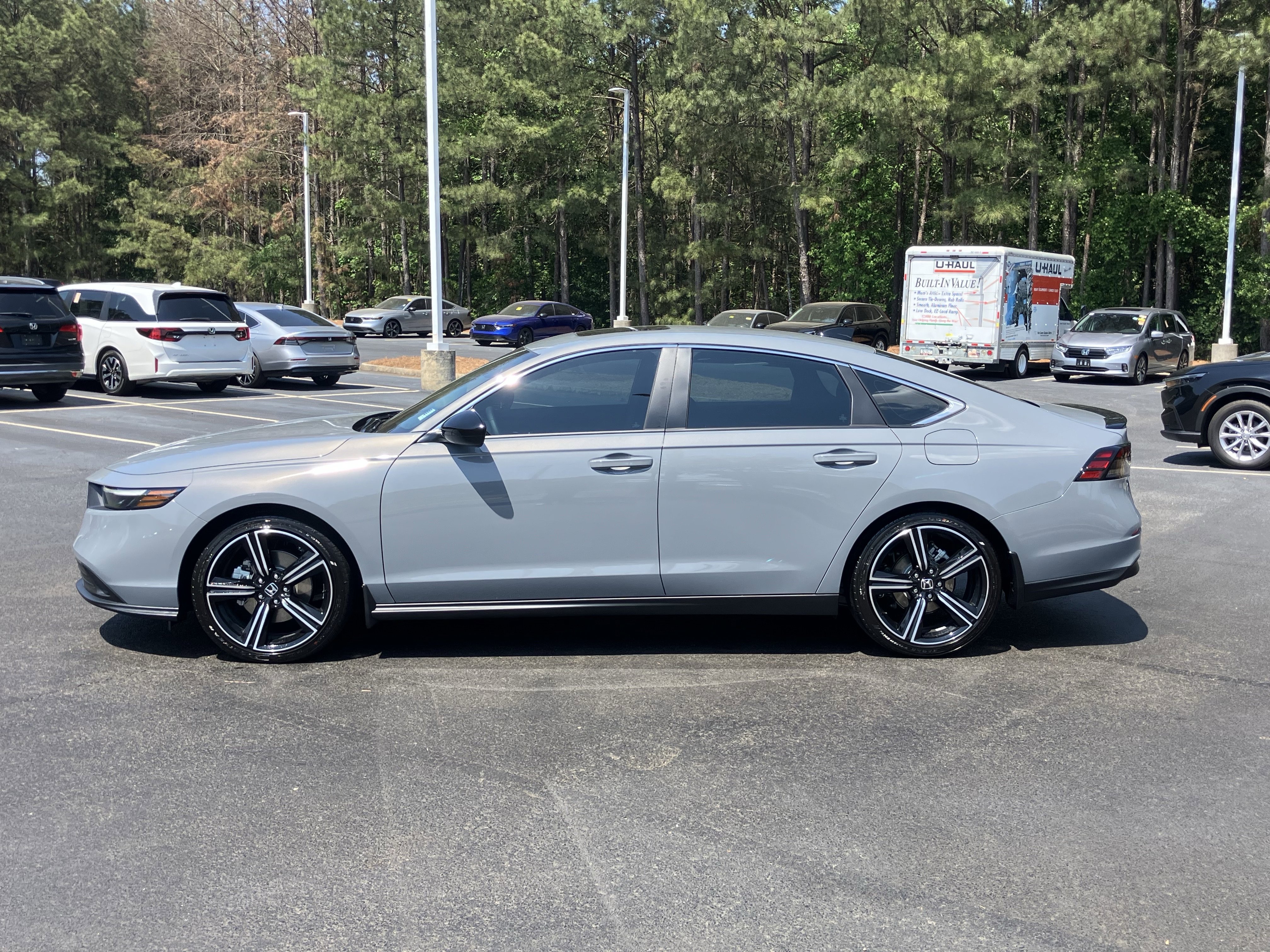 Used 2025 Honda Accord Sport image 7