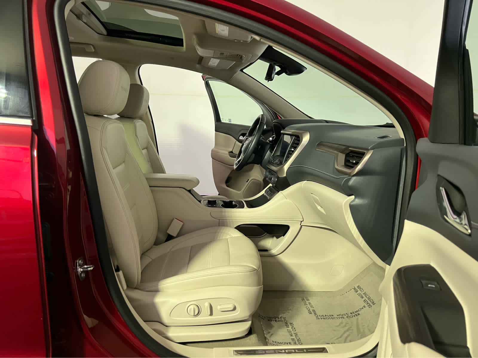 Used 2023 GMC Acadia Denali w/ Denali Ultimate Package image 30