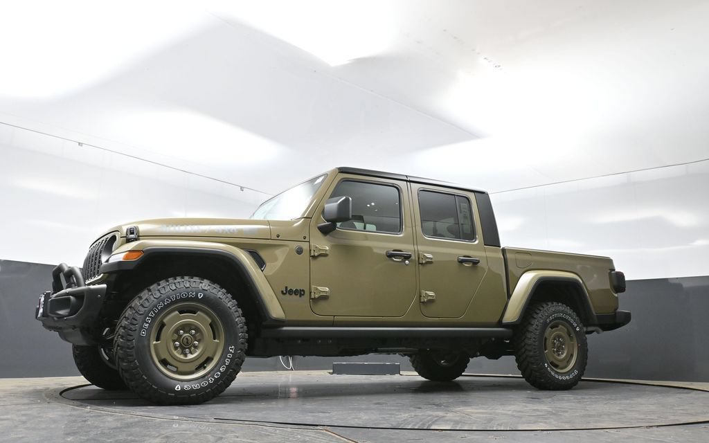New 2026 Jeep Gladiator Willys AWD/4WD image 39