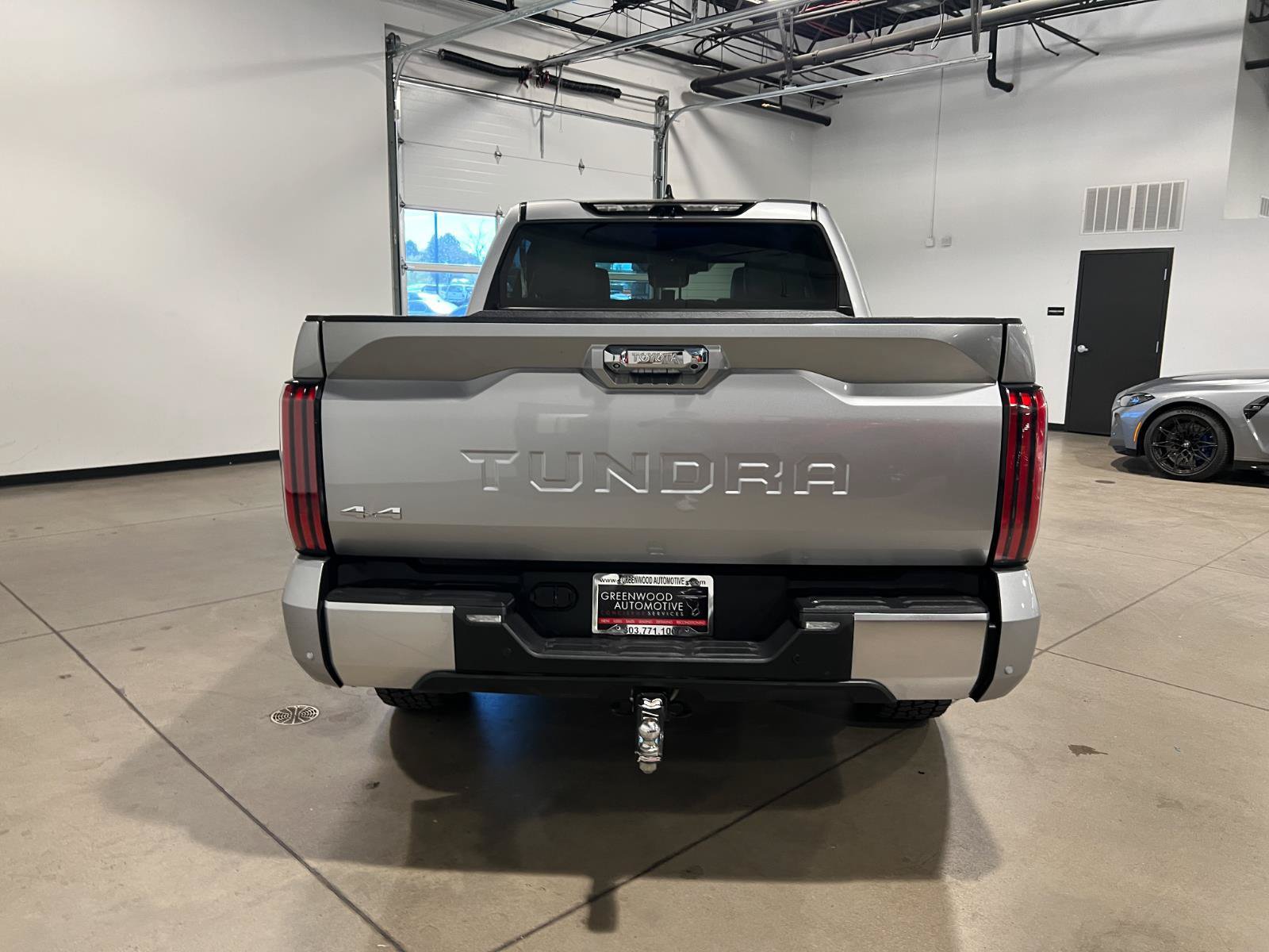 Used 2024 Toyota Tundra Limited AWD/4WD image 4