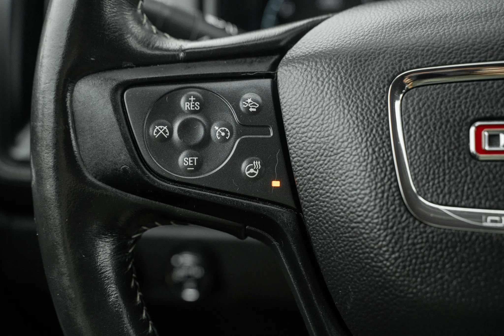 Used 2018 GMC Canyon Denali AWD/4WD image 19