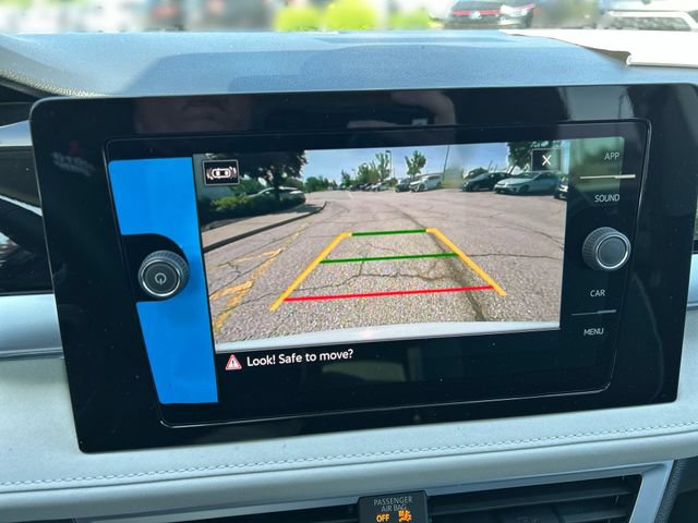 New 2026 Volkswagen Taos SE FWD image 18