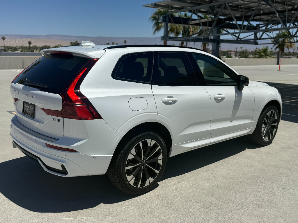 New 2026 Volvo XC60 B5 Plus w/ Climate Package AWD/4WD image 7