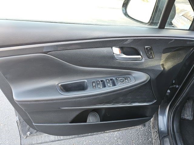 Used 2023 Hyundai Santa Fe Limited AWD/4WD image 19