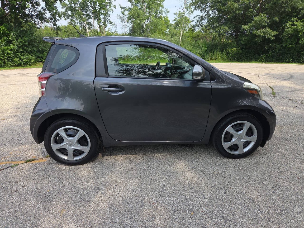 Used 2012 Scion iQ w/ Rear Speaker Pkg FWD image 7