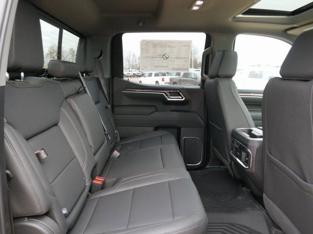 New 2026 Chevrolet Silverado 1500 LTZ w/ LTZ Premium Package image 11