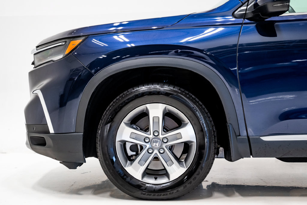 Used 2025 Honda Pilot EX-L image 34