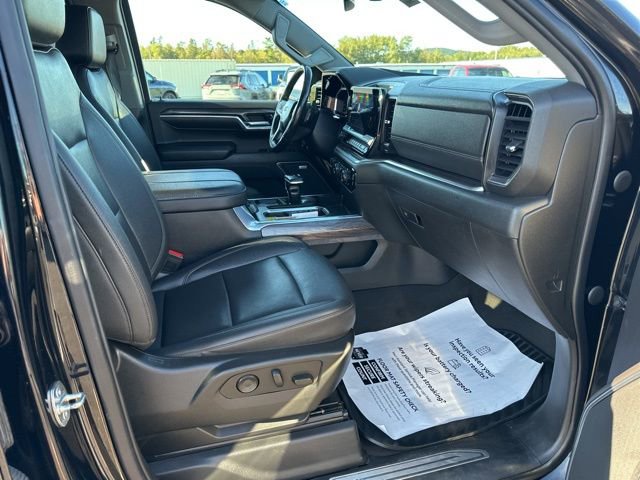 Used 2023 Chevrolet Silverado 1500 LTZ AWD/4WD image 9