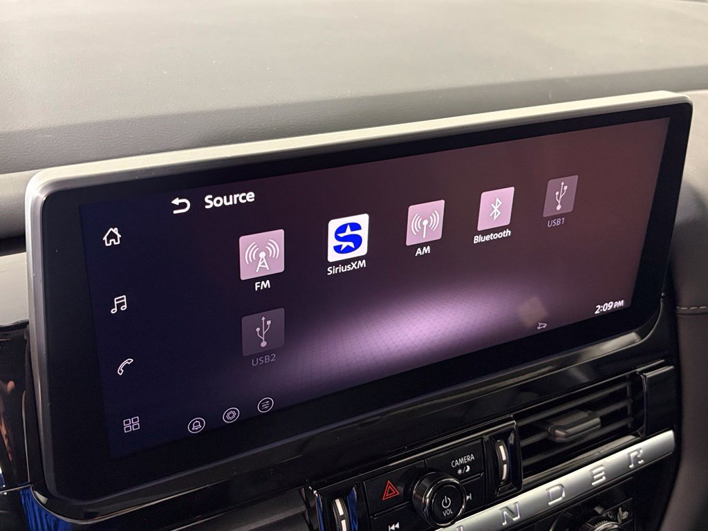 New 2026 Nissan Pathfinder SL FWD image 25