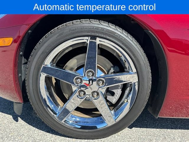 Used 2007 Chevrolet Corvette Coupe w/ Preferred Equipment Group RWD image 10