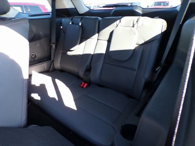 New 2026 Ford Explorer Active w/ Active Comfort Package image 9