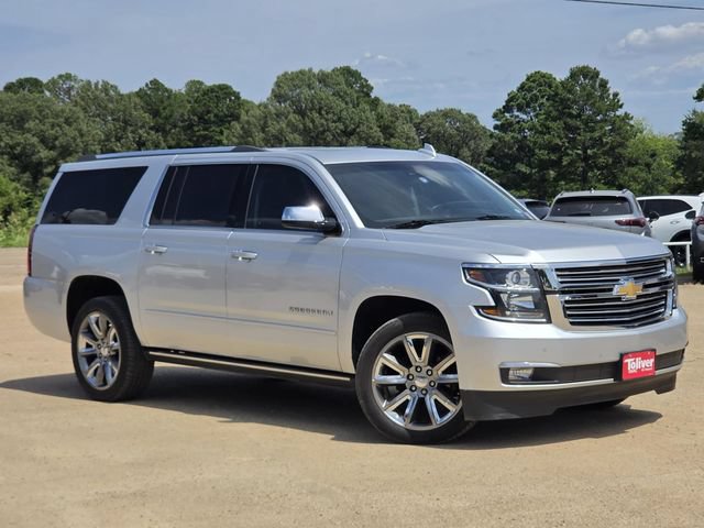 Used 2019 Chevrolet Suburban Premier AWD/4WD image 2