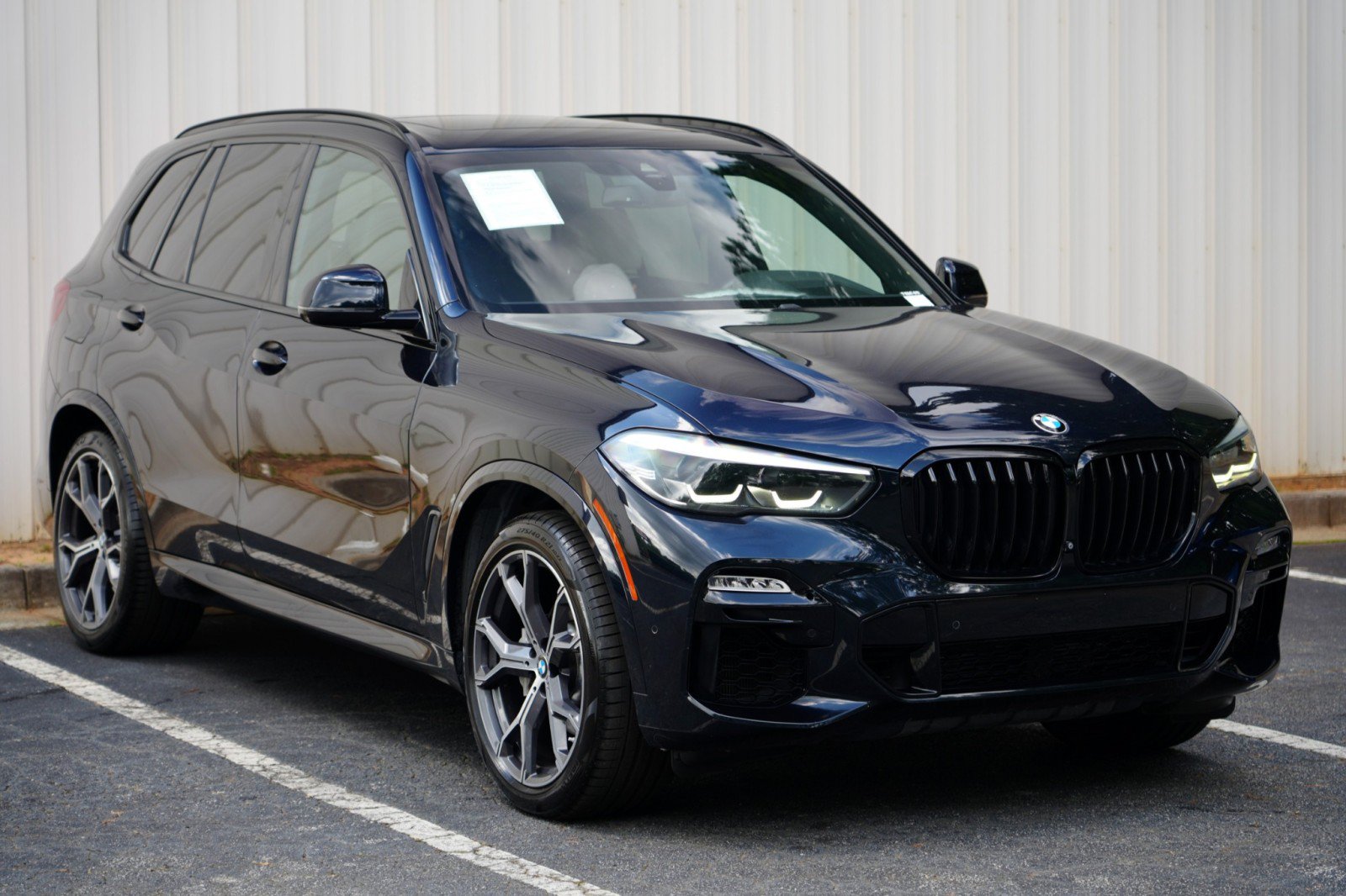Used 2020 BMW X5 sDrive40i w/ M Sport Package RWD image 48