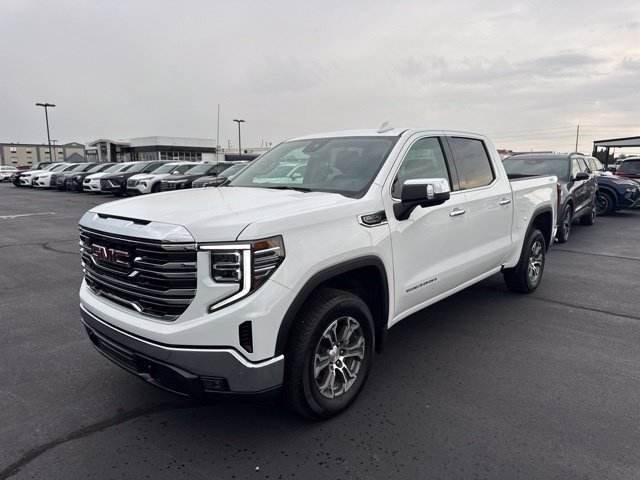 Used 2026 GMC Sierra 1500 SLT AWD/4WD image 7