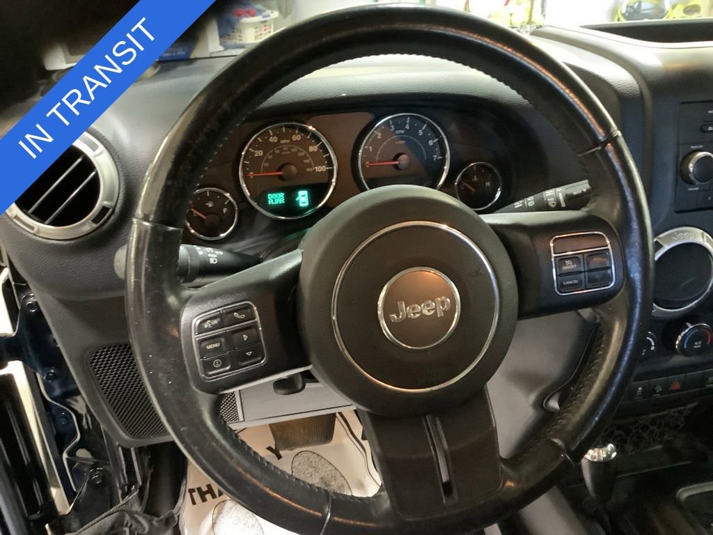 Used 2018 Jeep Wrangler Sahara w/ Connectivity Group AWD/4WD image 22
