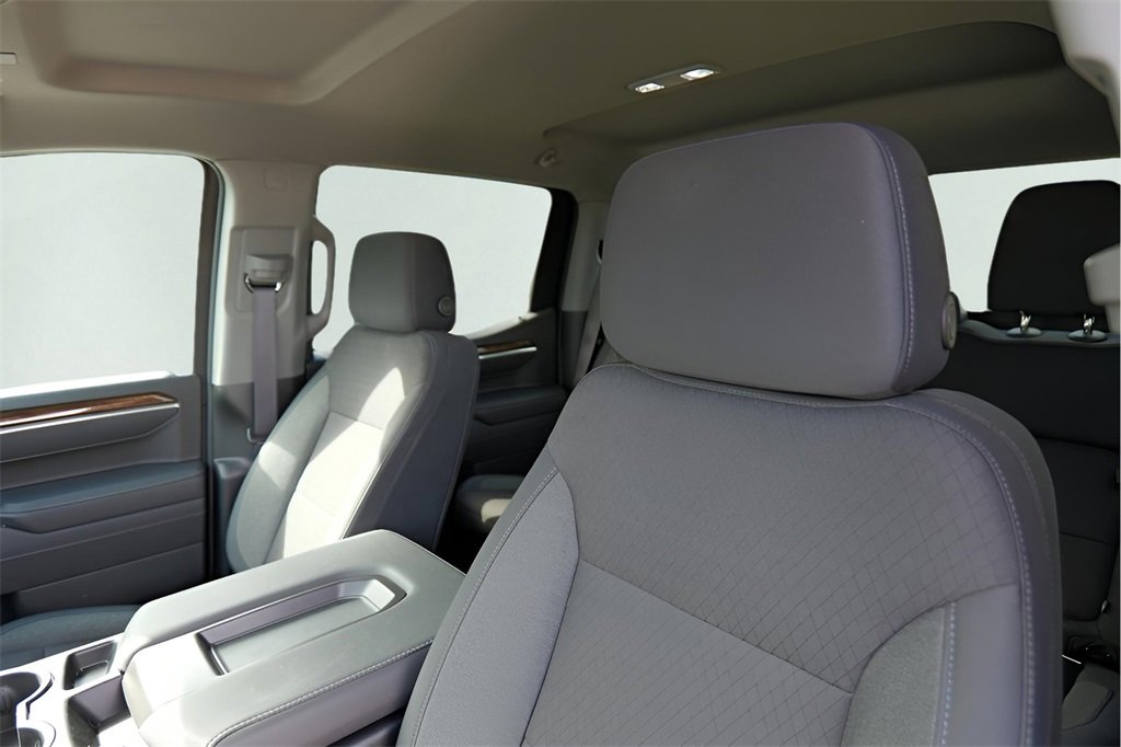 New 2026 GMC Sierra 1500 Elevation image 10