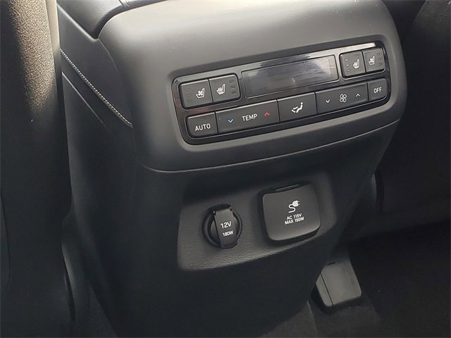 Used 2021 Hyundai Palisade Limited w/ Winter Package image 34
