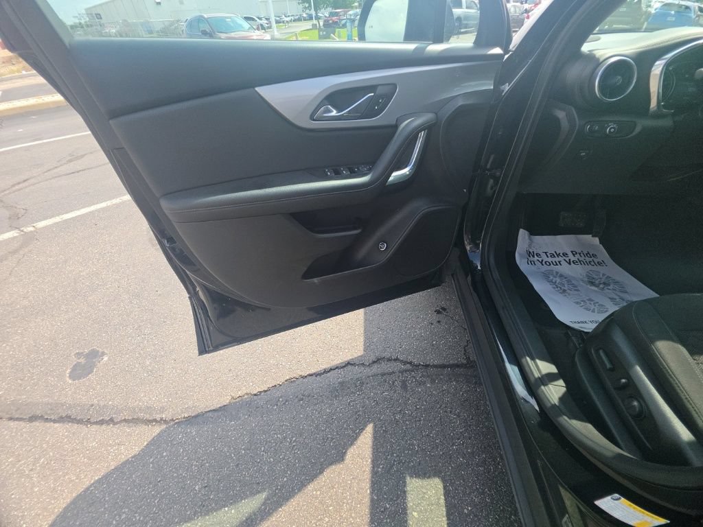 Used 2019 Chevrolet Blazer LT AWD/4WD image 12