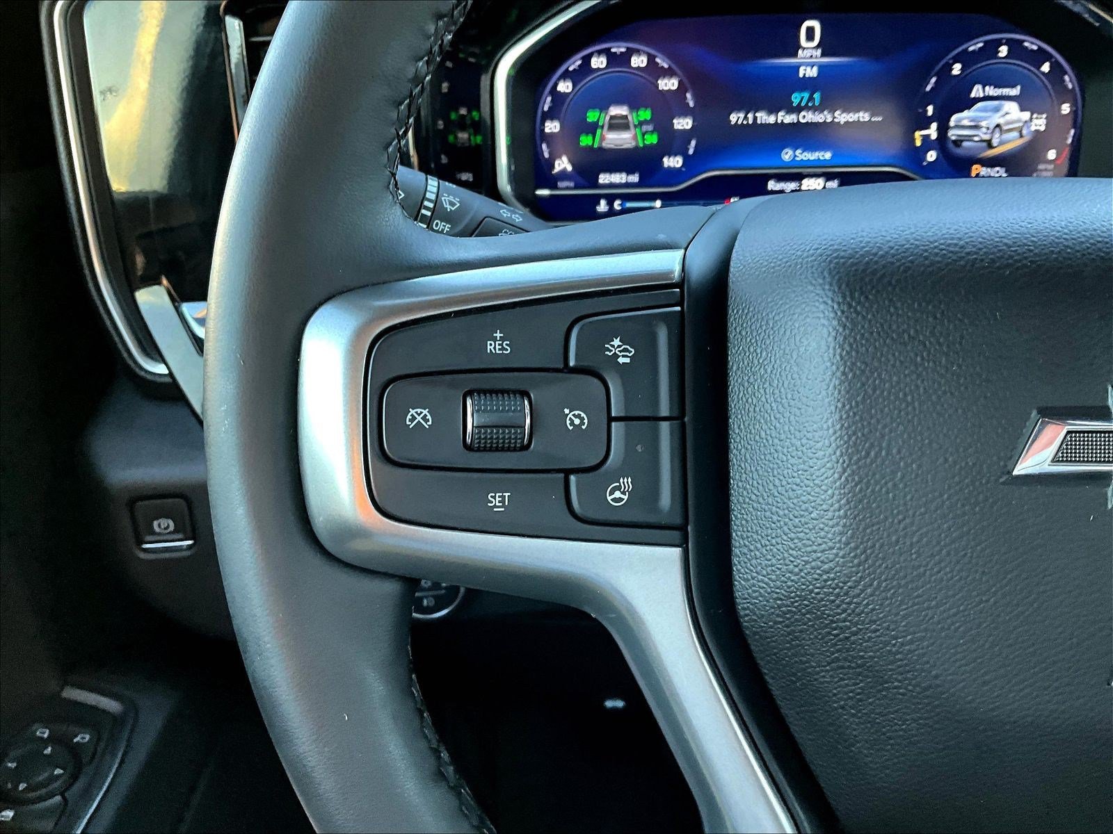 Used 2023 Chevrolet Silverado 1500 RST AWD/4WD image 11