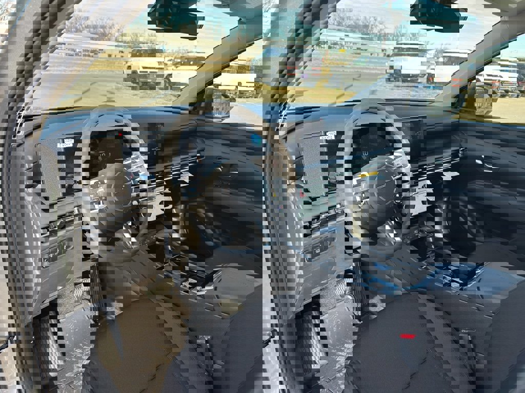 New 2026 Hyundai Tucson SEL image 12