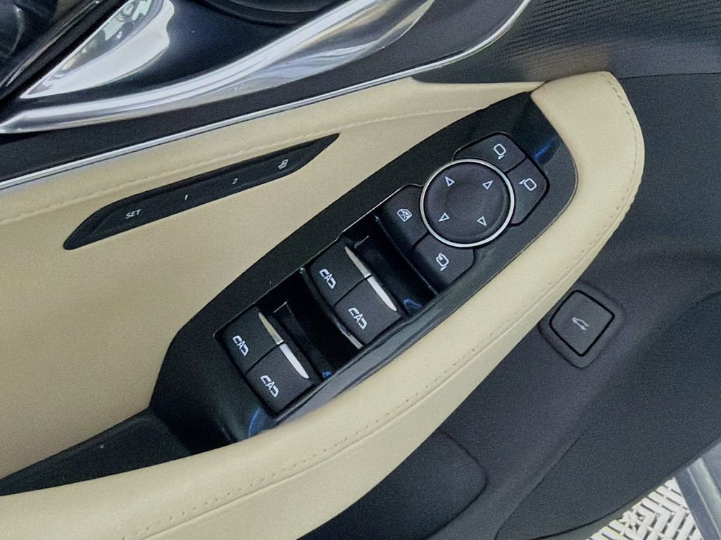 Used 2025 Cadillac CT5 Premium Luxury image 22