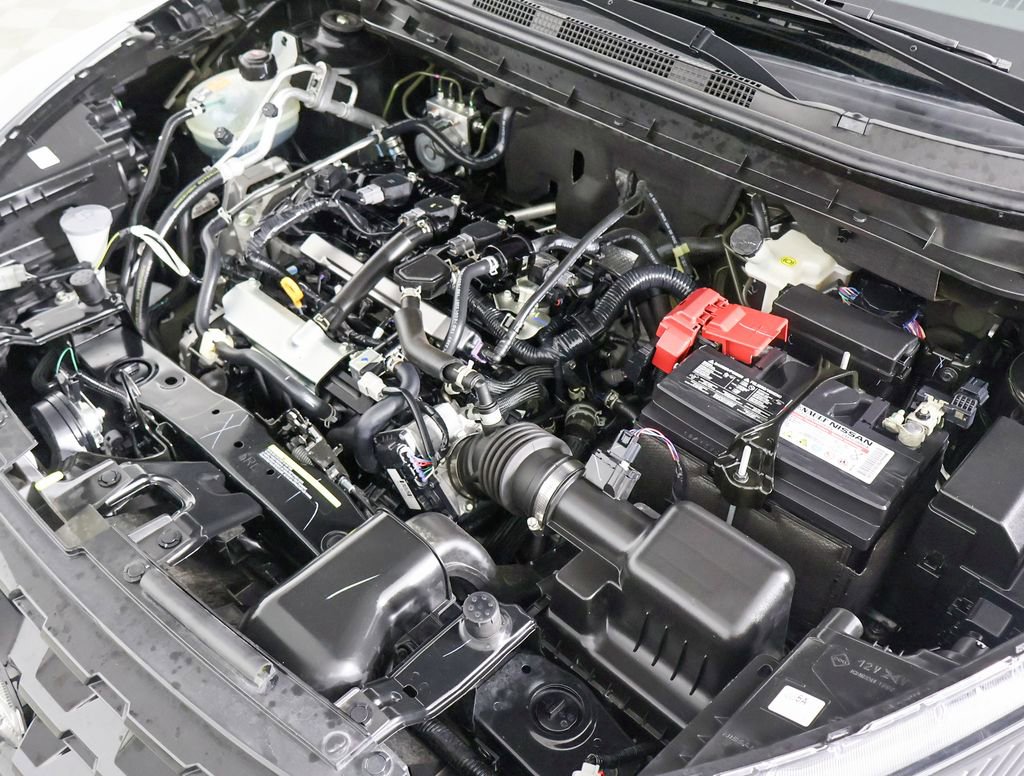 Used 2024 Nissan Kicks SV w/ Exterior Package image 11