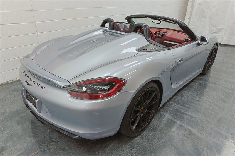 Used 2016 Porsche Boxster Spyder RWD image 24