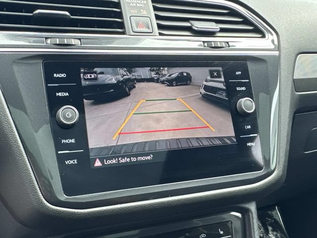 Certified 2023 Volkswagen Tiguan SE R-Line FWD image 26