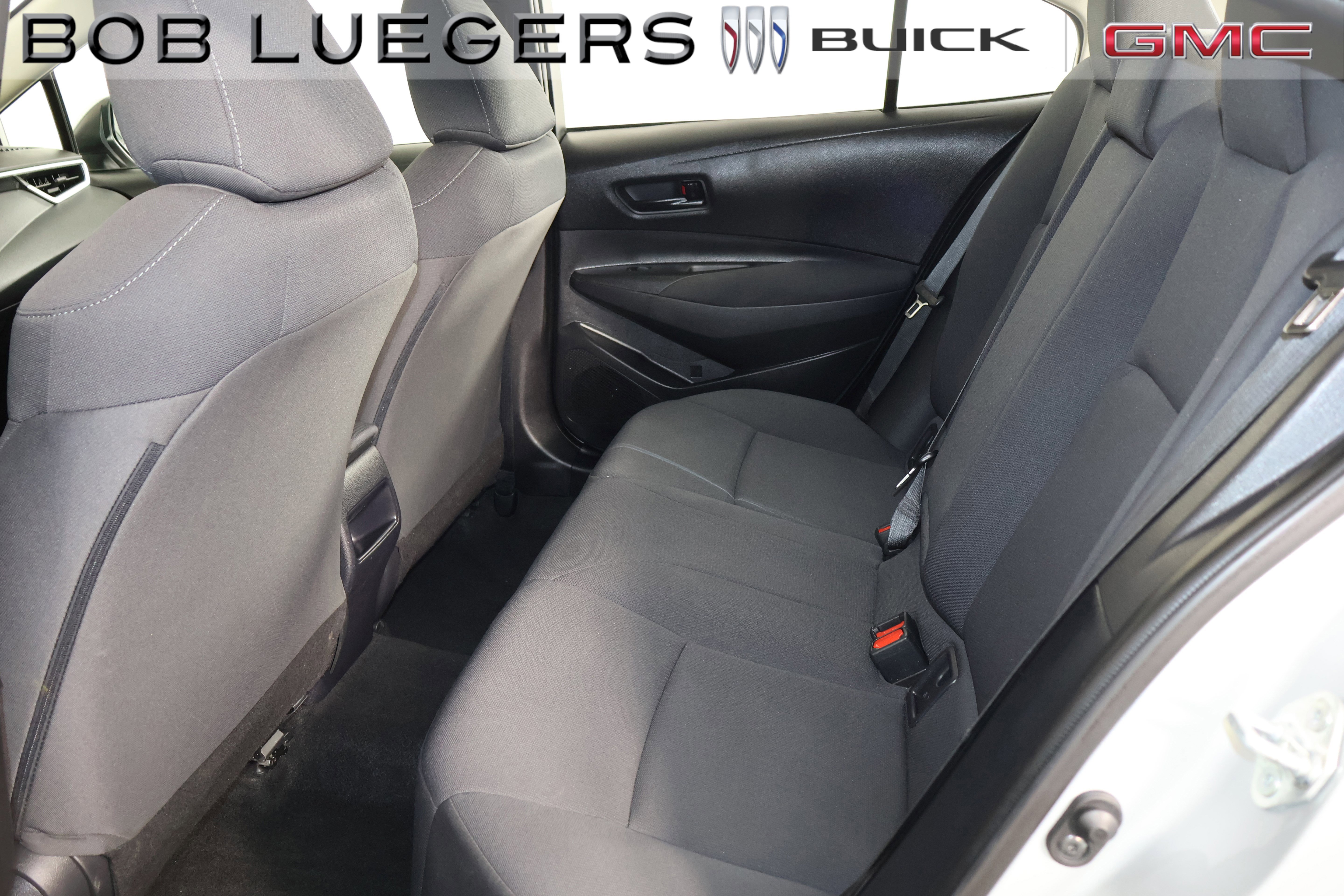 Used 2022 Toyota Corolla LE image 12