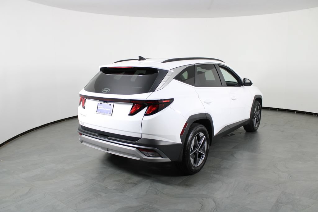 Used 2026 Hyundai Tucson SEL FWD image 16