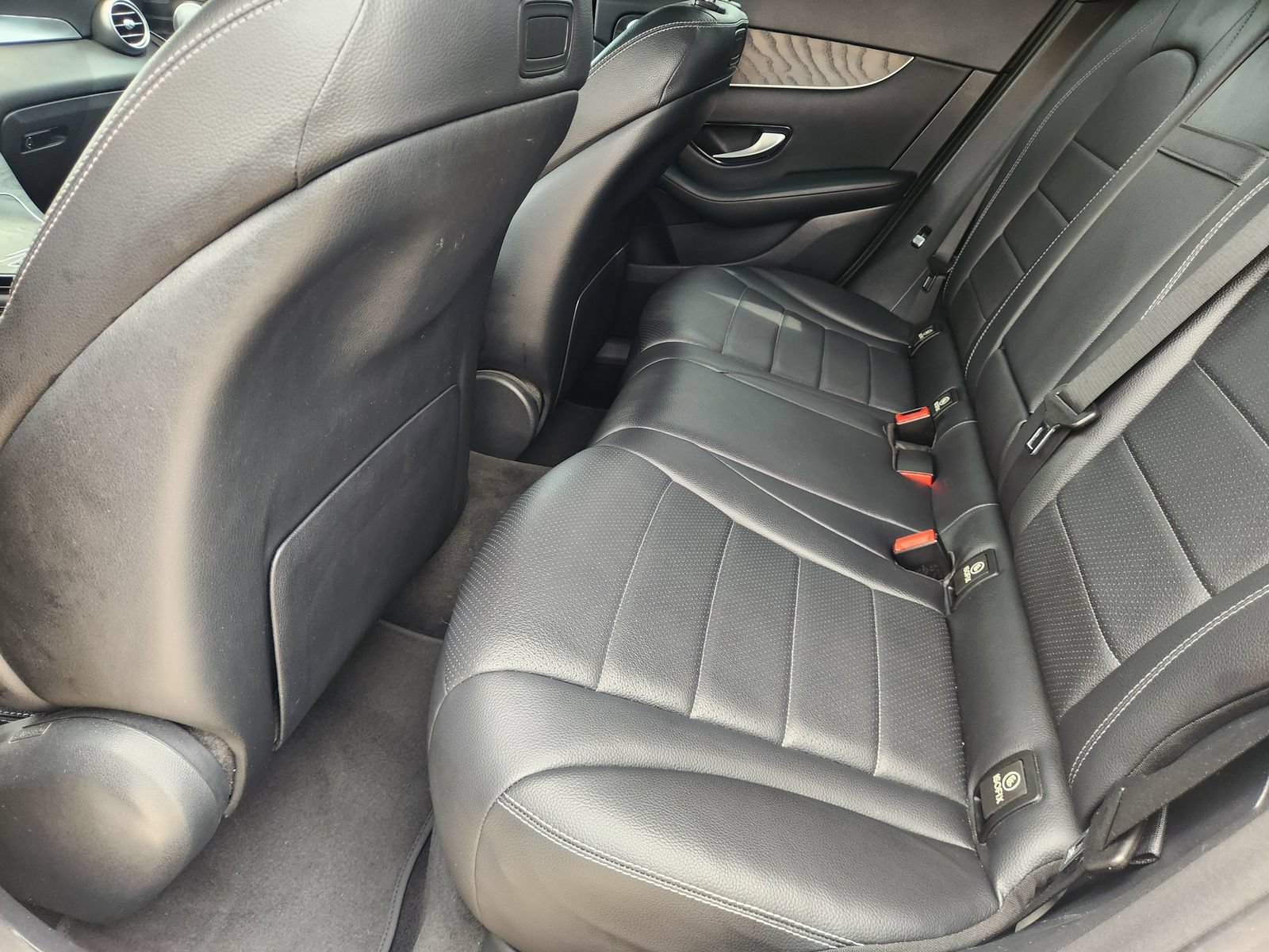 Used 2018 Mercedes-Benz GLC 300 image 30
