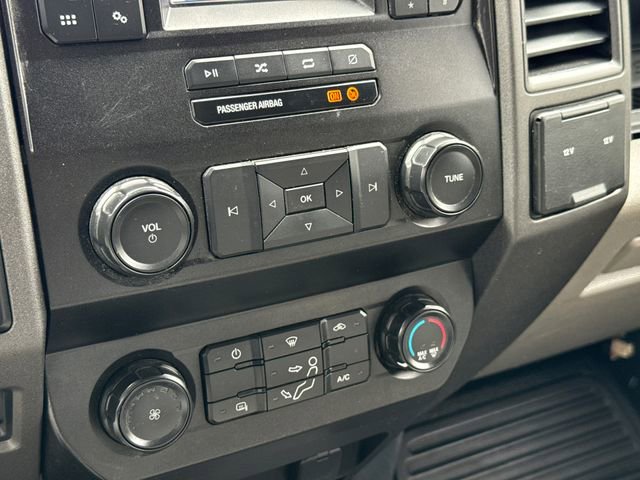 Used 2022 Ford F250 XL w/ Power Equipment Group image 26