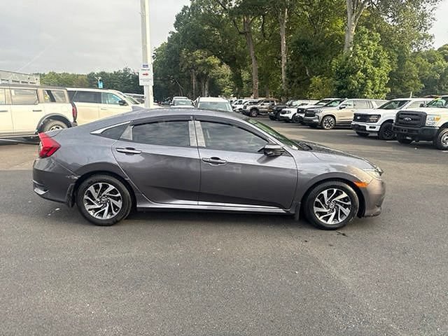 Used 2017 Honda Civic EX image 11