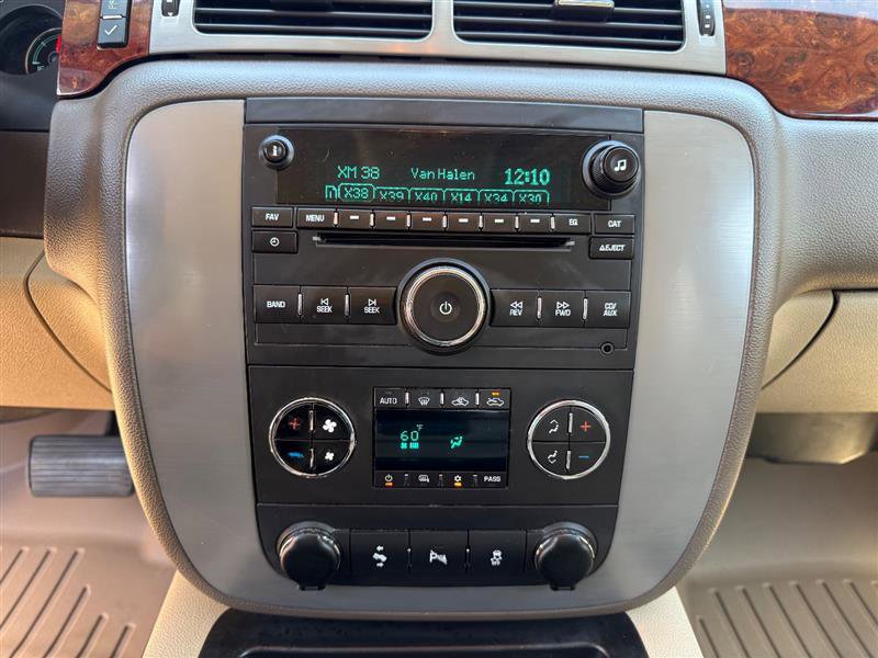 Used 2013 GMC Sierra 1500 SLT w/ SLT White Diamond Edition AWD/4WD image 38