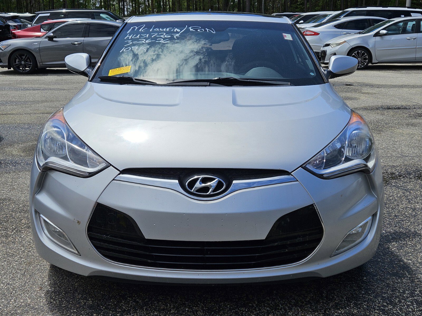 Used 2017 Hyundai Veloster Value Edition image 4