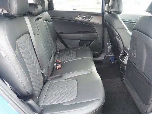 New 2026 Kia Sportage X-Line w/ X-Line Technology Package image 8