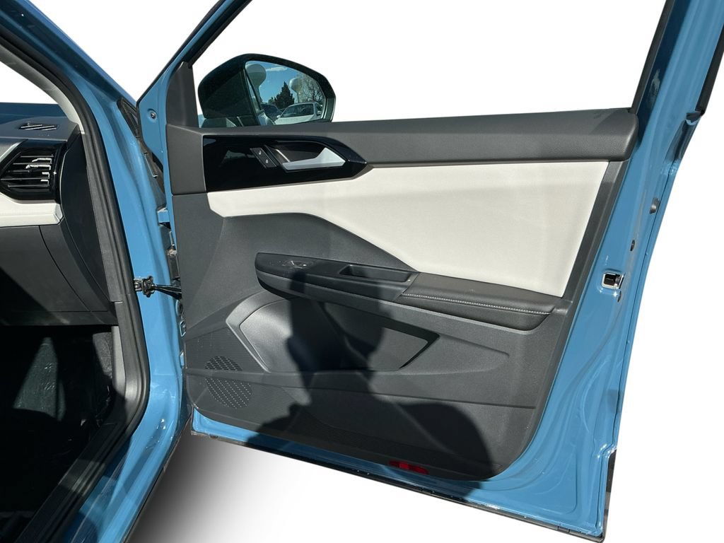 New 2026 Volkswagen Taos S FWD image 16