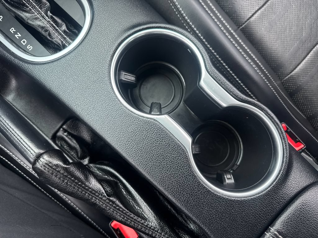 Used 2019 Ford Mustang Premium w/ Equipment Group 201A RWD image 31