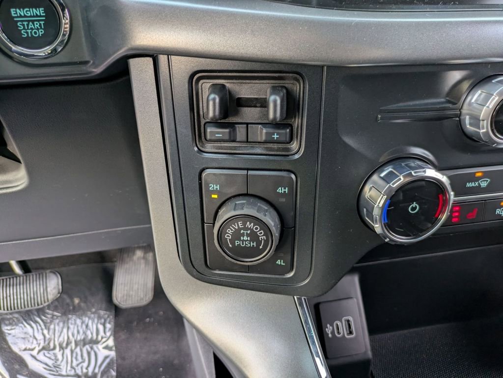 New 2026 Ford F150 XLT w/ Equipment Group 302A MID image 35