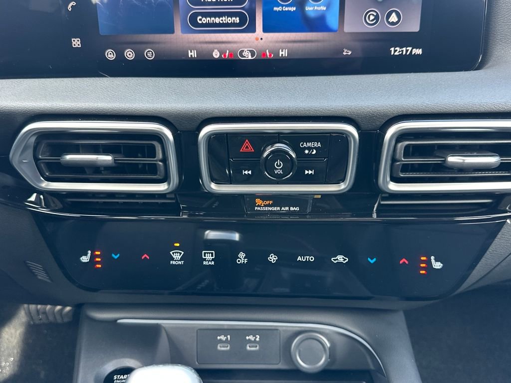 New 2026 Nissan Sentra SR w/ SR Premium Package FWD image 24