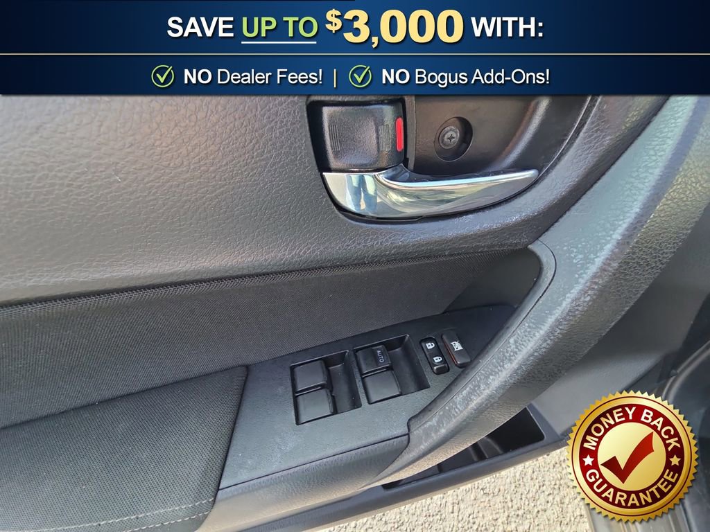 Used 2017 Toyota Corolla LE FWD image 16