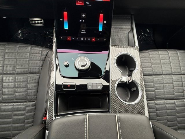Certified 2025 Cadillac Escalade ESV V AWD/4WD image 10