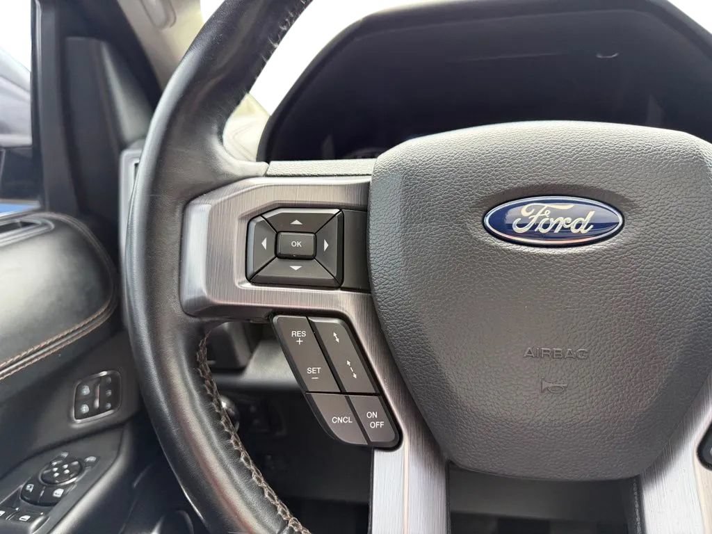 Used 2020 Ford Expedition Platinum AWD/4WD image 16