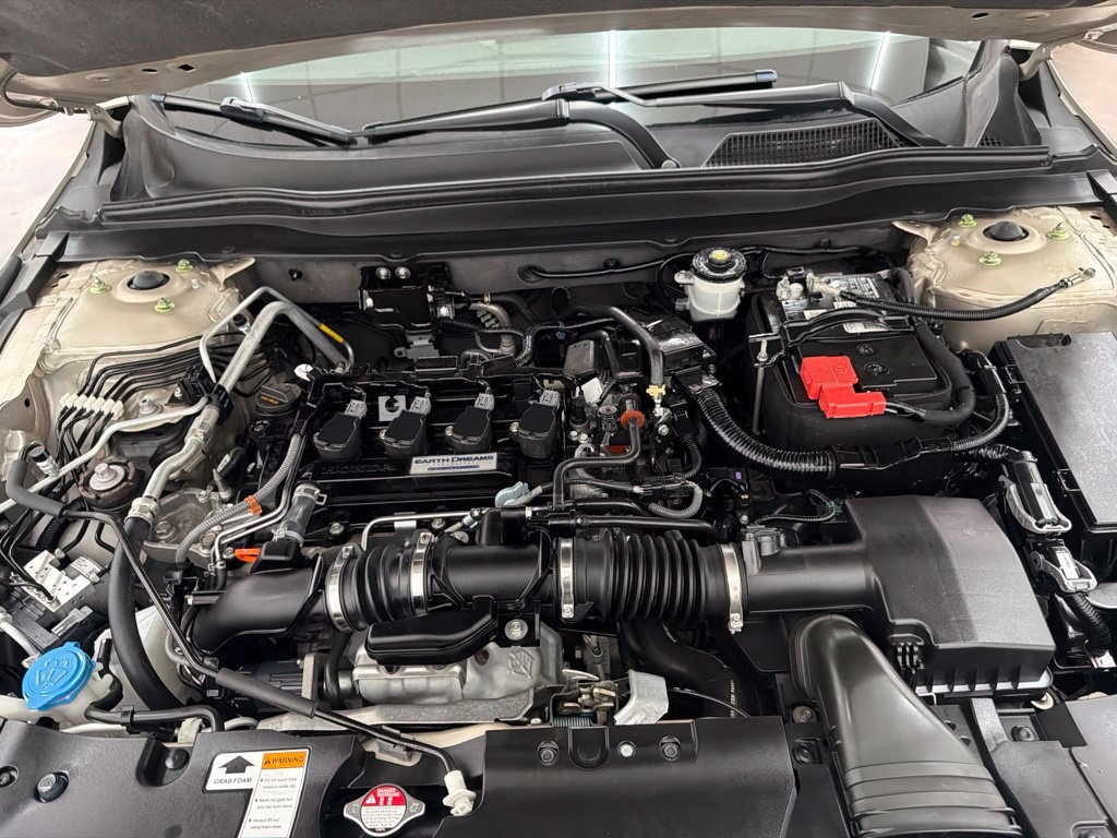 Used 2019 Honda Accord LX image 27