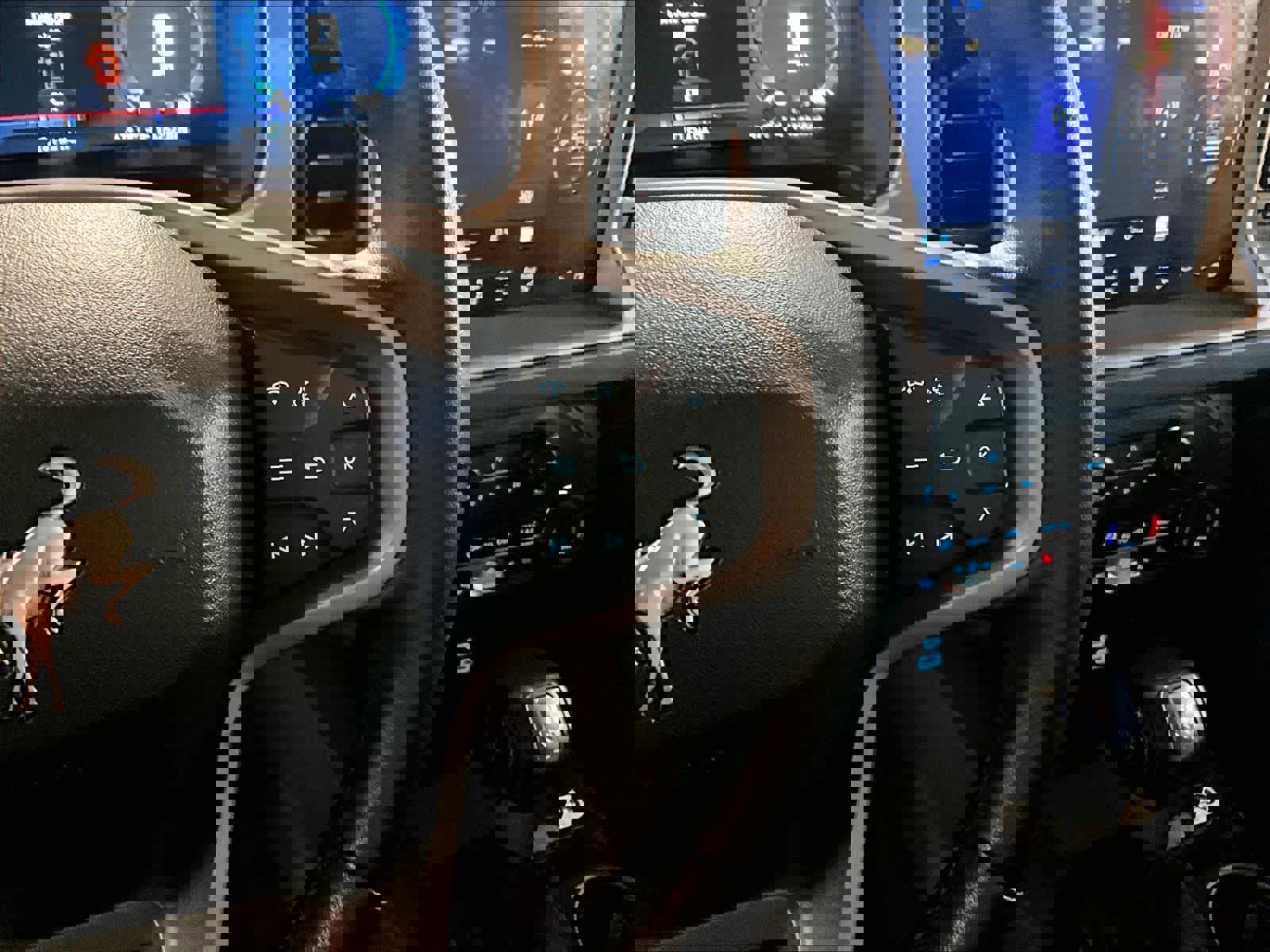 Used 2025 Ford Bronco Outer Banks image 23