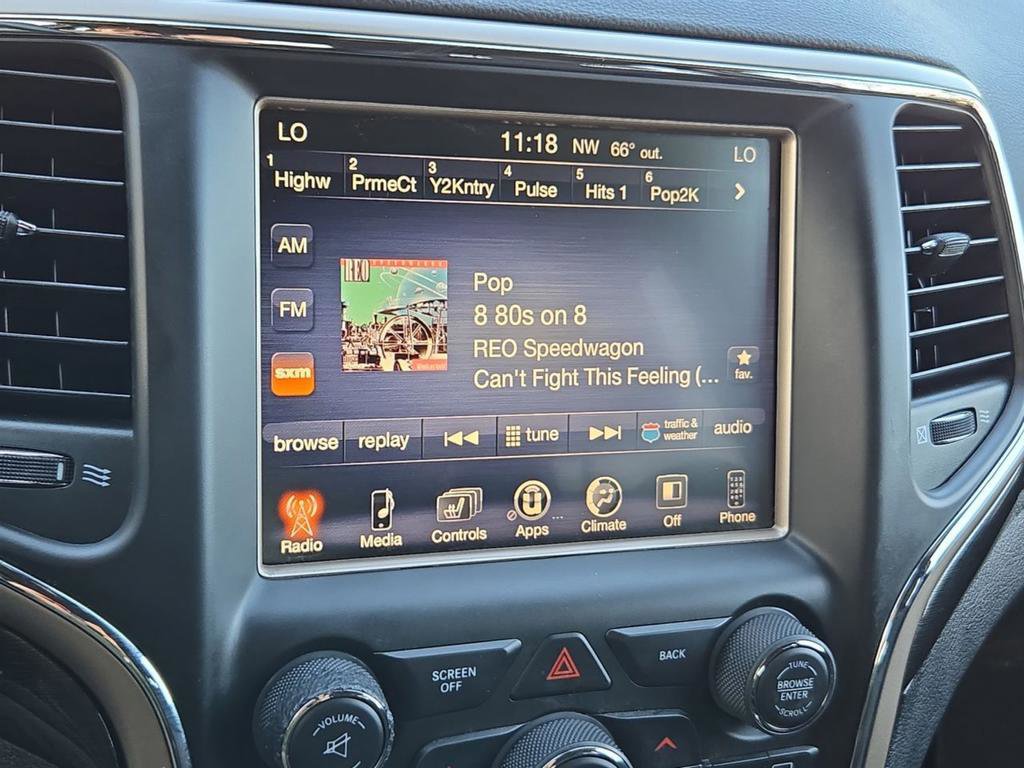 Used 2016 Jeep Grand Cherokee Laredo 75th Anniversary image 25