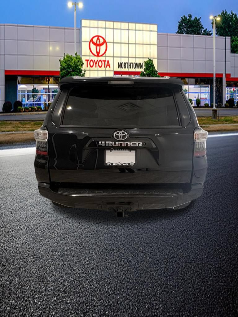 Used 2014 Toyota 4Runner SR5 Premium RWD image 6