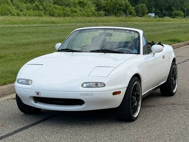 Used 1990 MAZDA MX-5 Miata RWD image 15