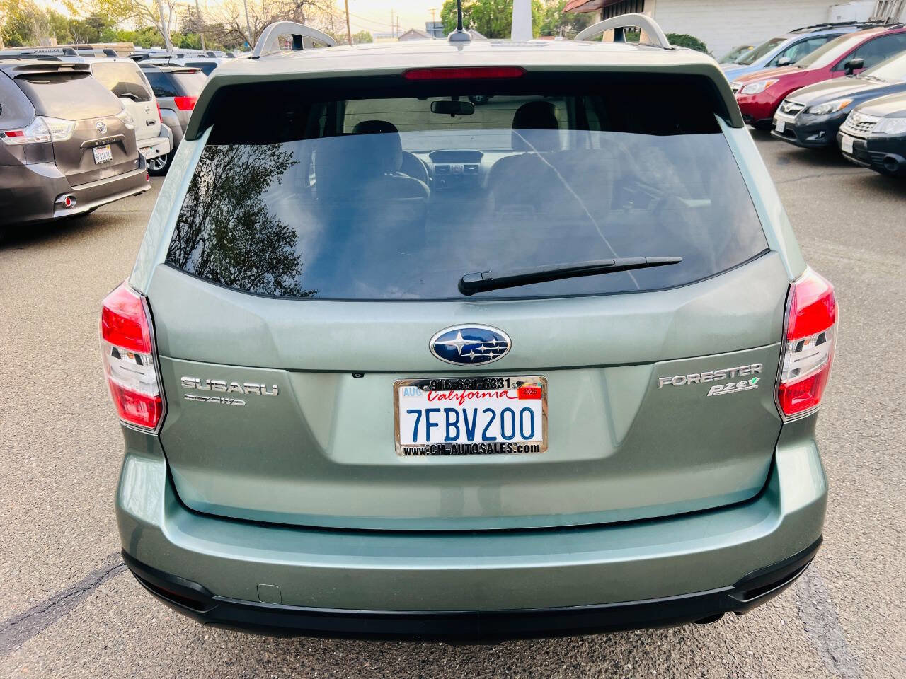 Used 2015 Subaru Forester 2.5i Limited image 8